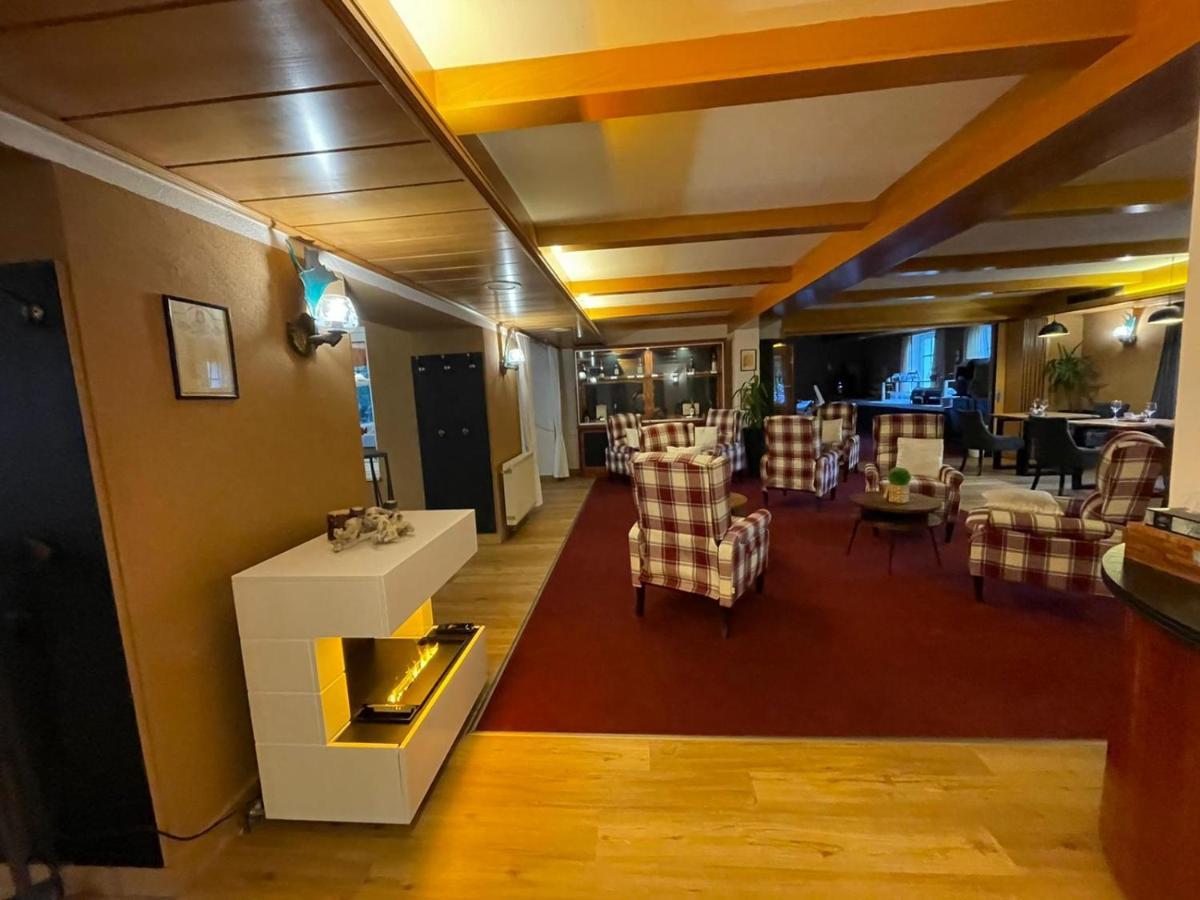 Berghotel Drei Brueder Hoehe Marienberg Extérieur photo