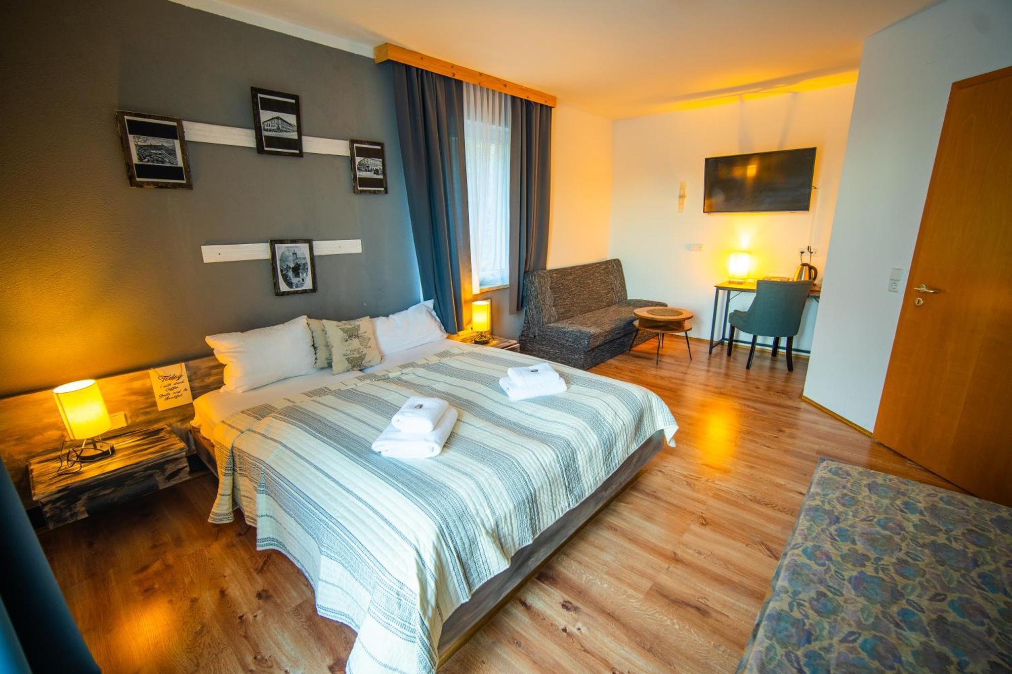 Berghotel Drei Brueder Hoehe Marienberg Extérieur photo