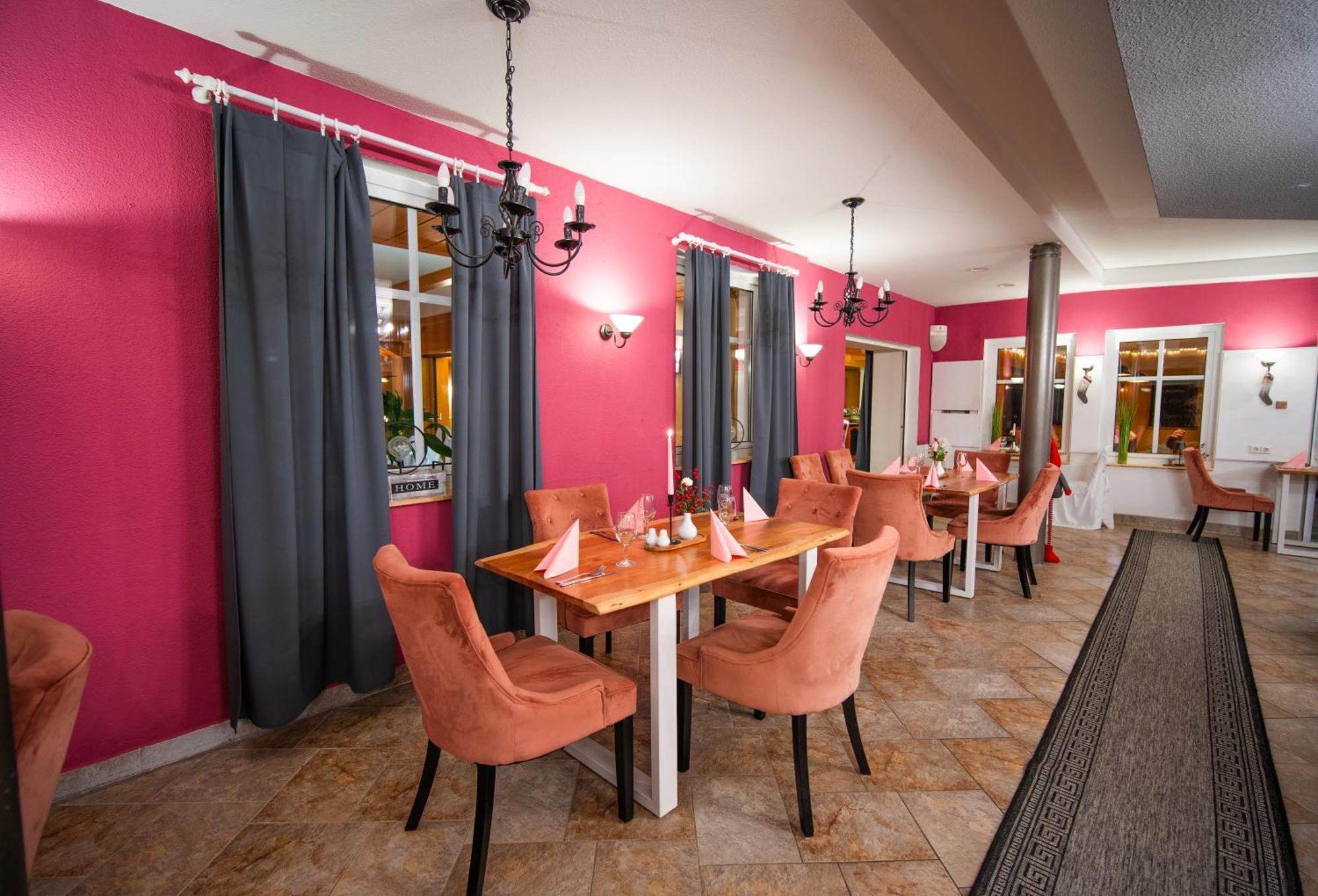 Berghotel Drei Brueder Hoehe Marienberg Extérieur photo