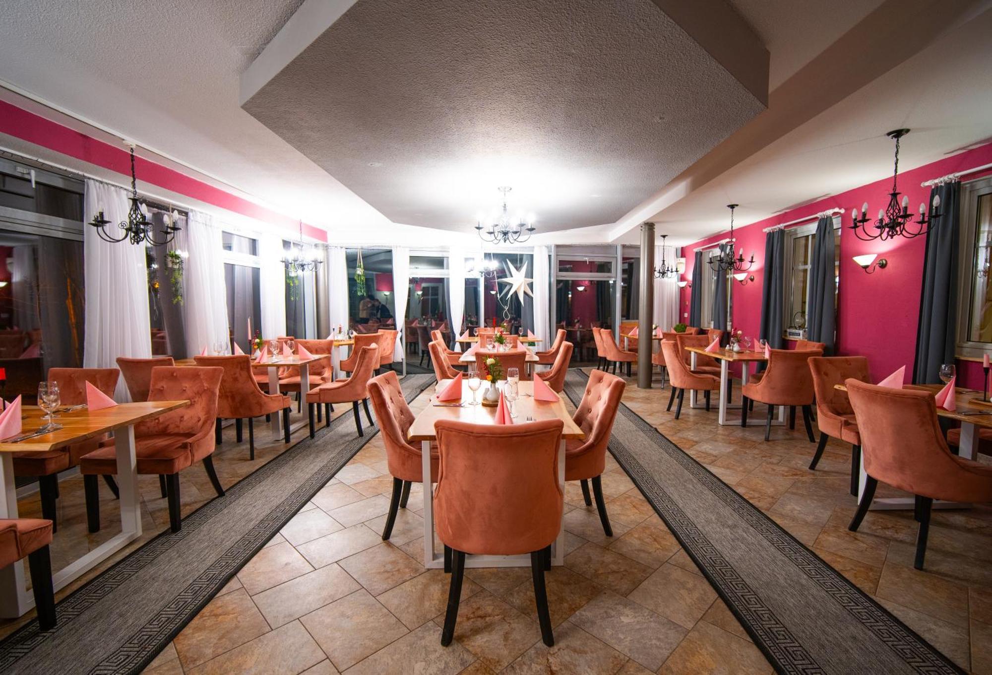 Berghotel Drei Brueder Hoehe Marienberg Extérieur photo