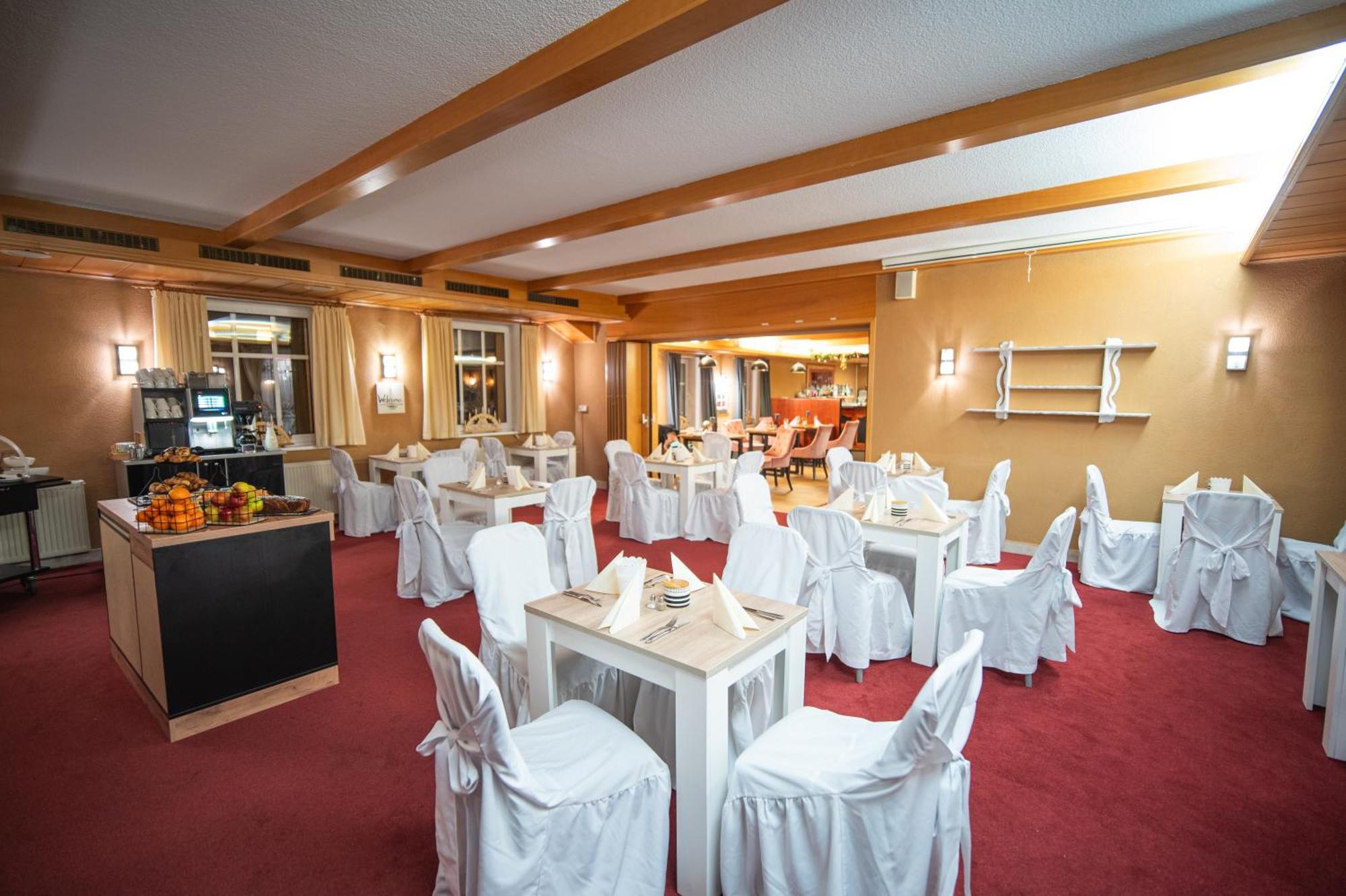 Berghotel Drei Brueder Hoehe Marienberg Extérieur photo