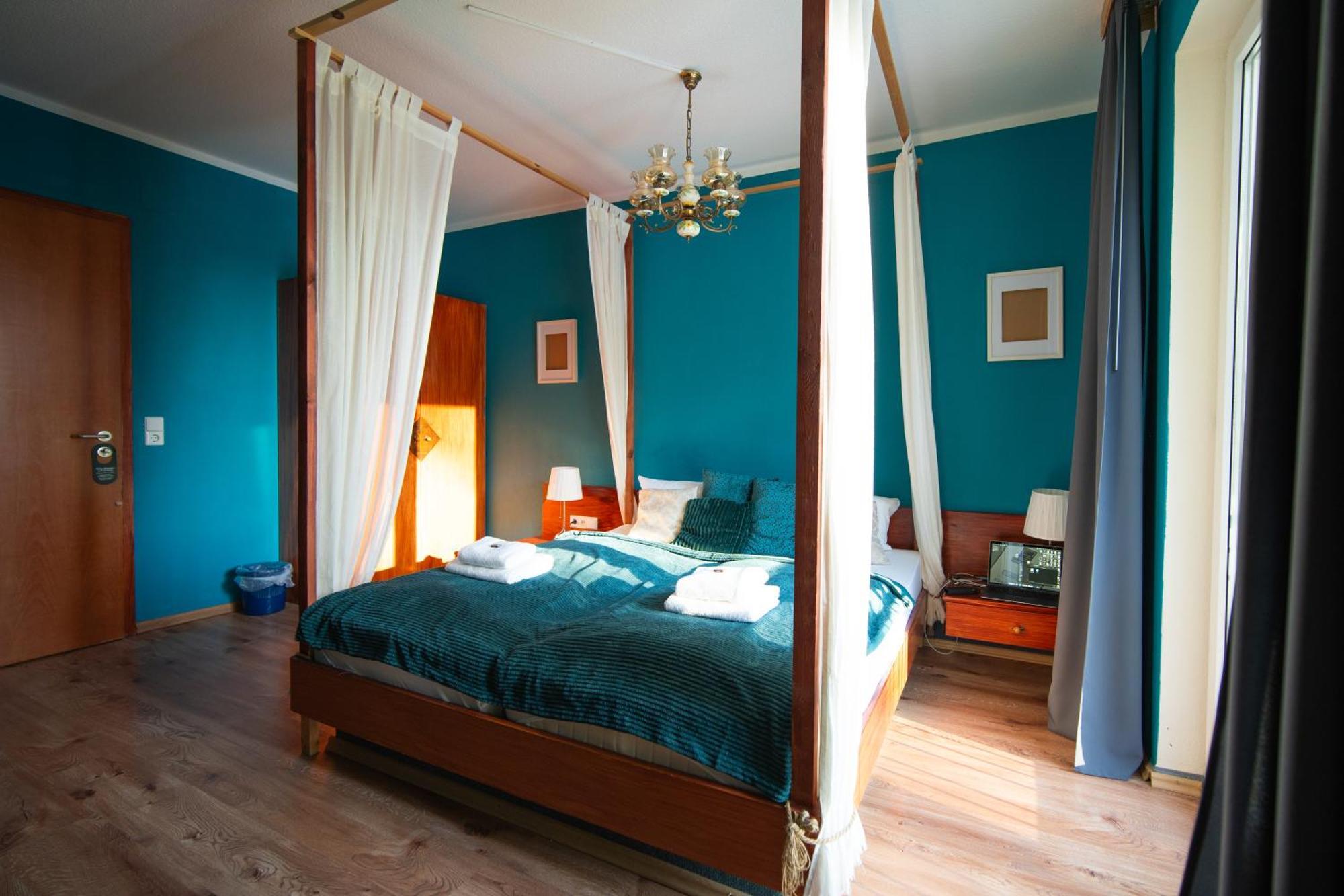 Berghotel Drei Brueder Hoehe Marienberg Extérieur photo